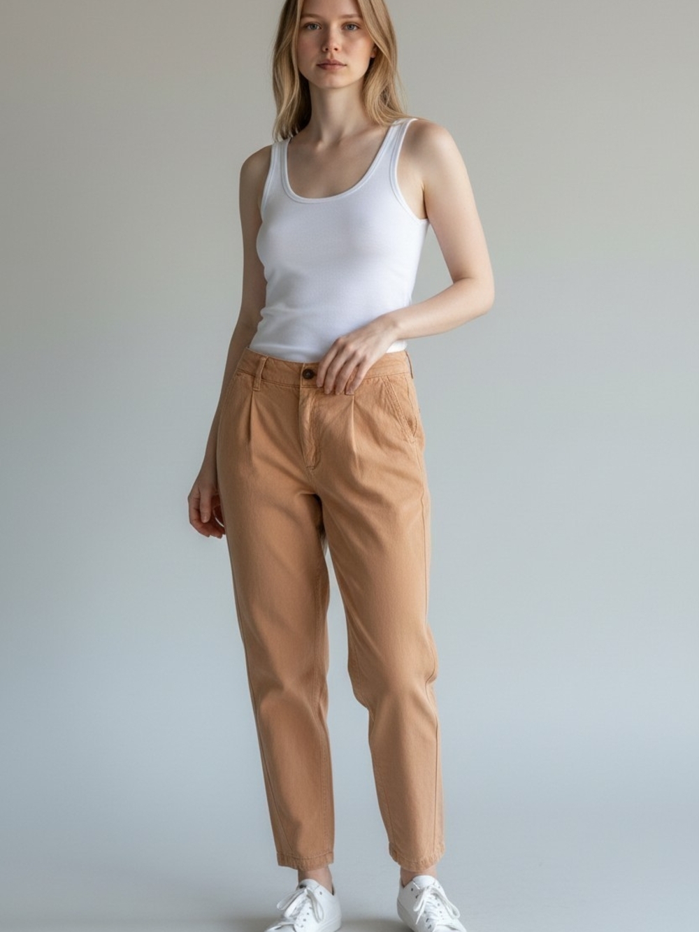 Anthropologie Tapered Pleated Pants Orange Size 27